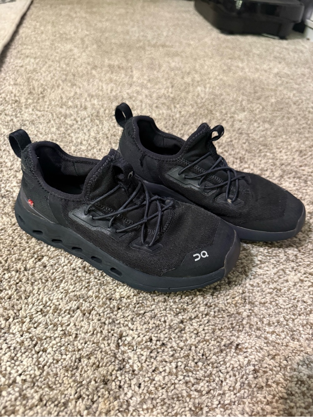 On Running Running Kids Cloudnova All-Black Lightweight Sneakers